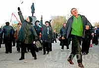 Митинг сторонников В.Януковича на площади Нахимова 26 ноября 2004 года собрал шесть тысяч человек
