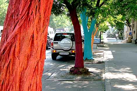 Разноцветная улица Ленина